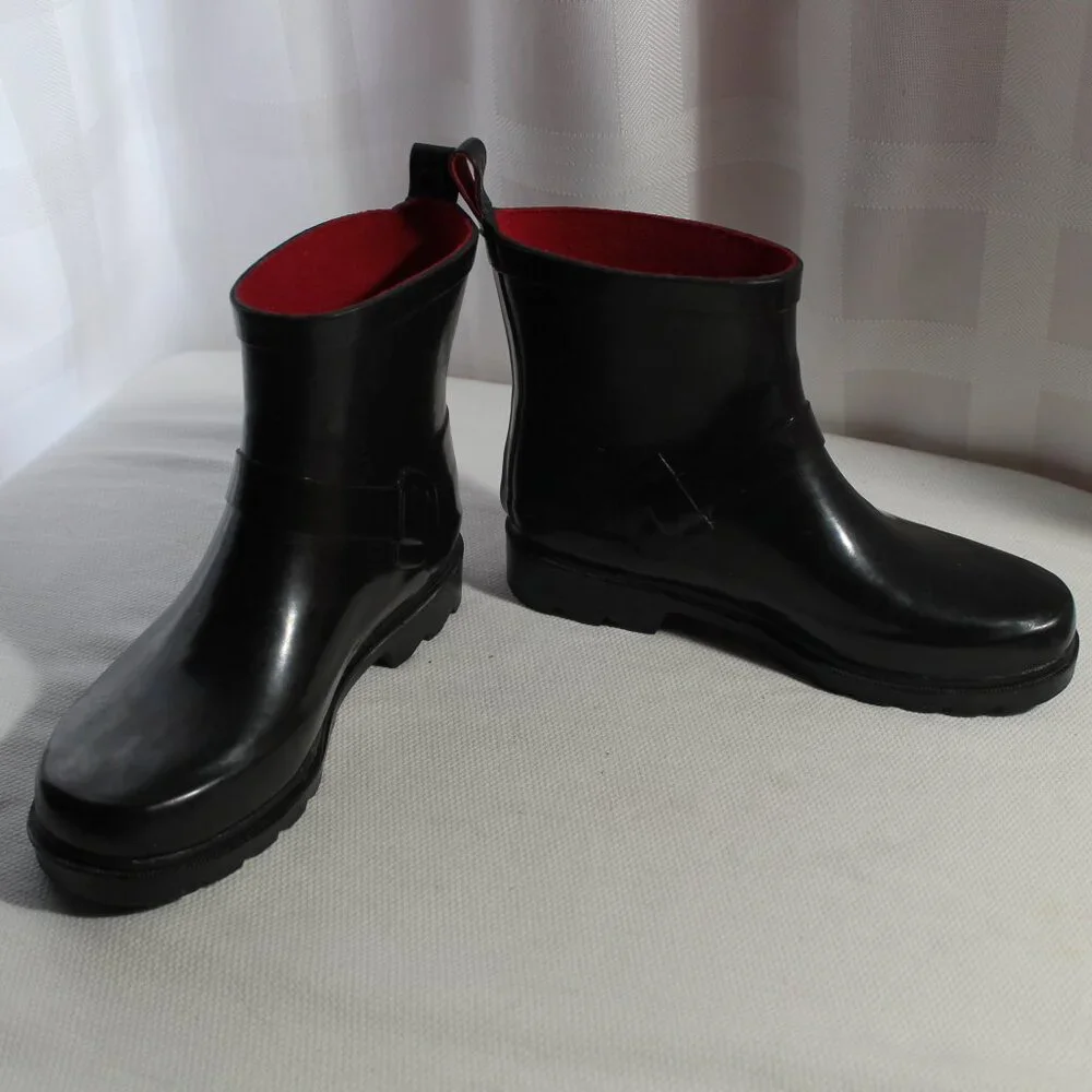 Capelli Black Rain Boots Never Worn Size 6